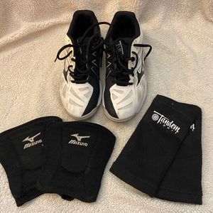 Mizuno Wave Hurricane 3 women’s volleyball shoes